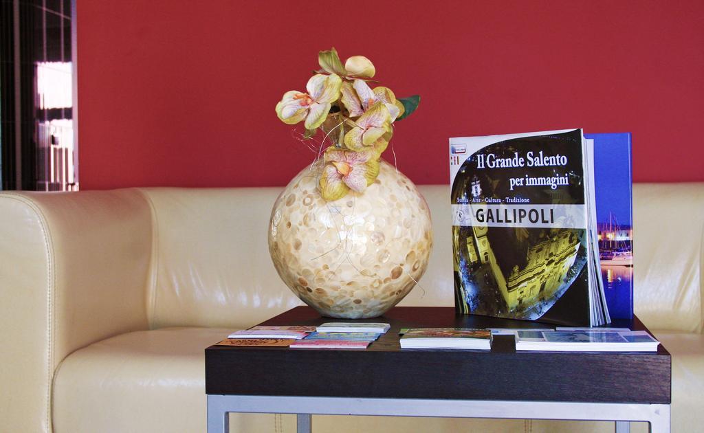 B&B Via Gallipoli Алецио Экстерьер фото