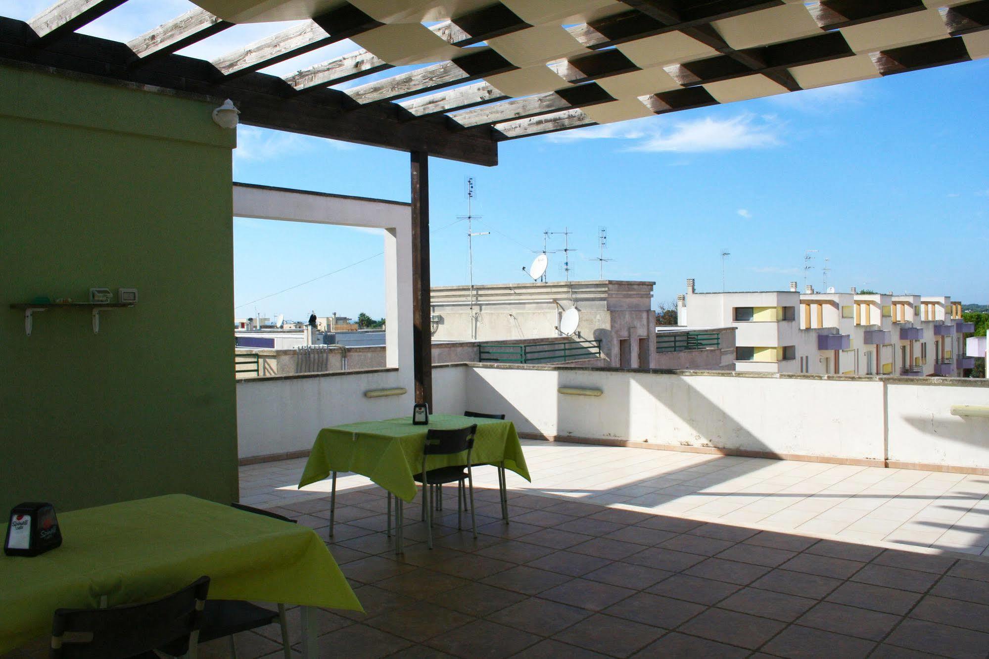 B&B Via Gallipoli Алецио Экстерьер фото