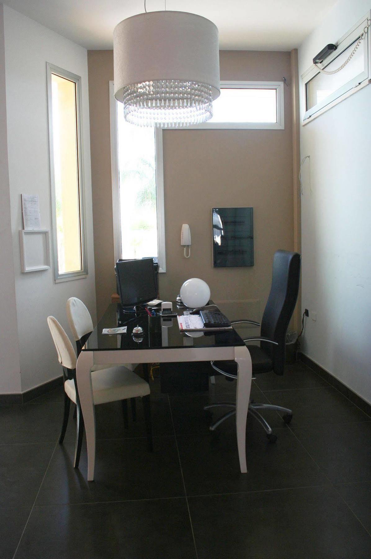 B&B Via Gallipoli Алецио Экстерьер фото