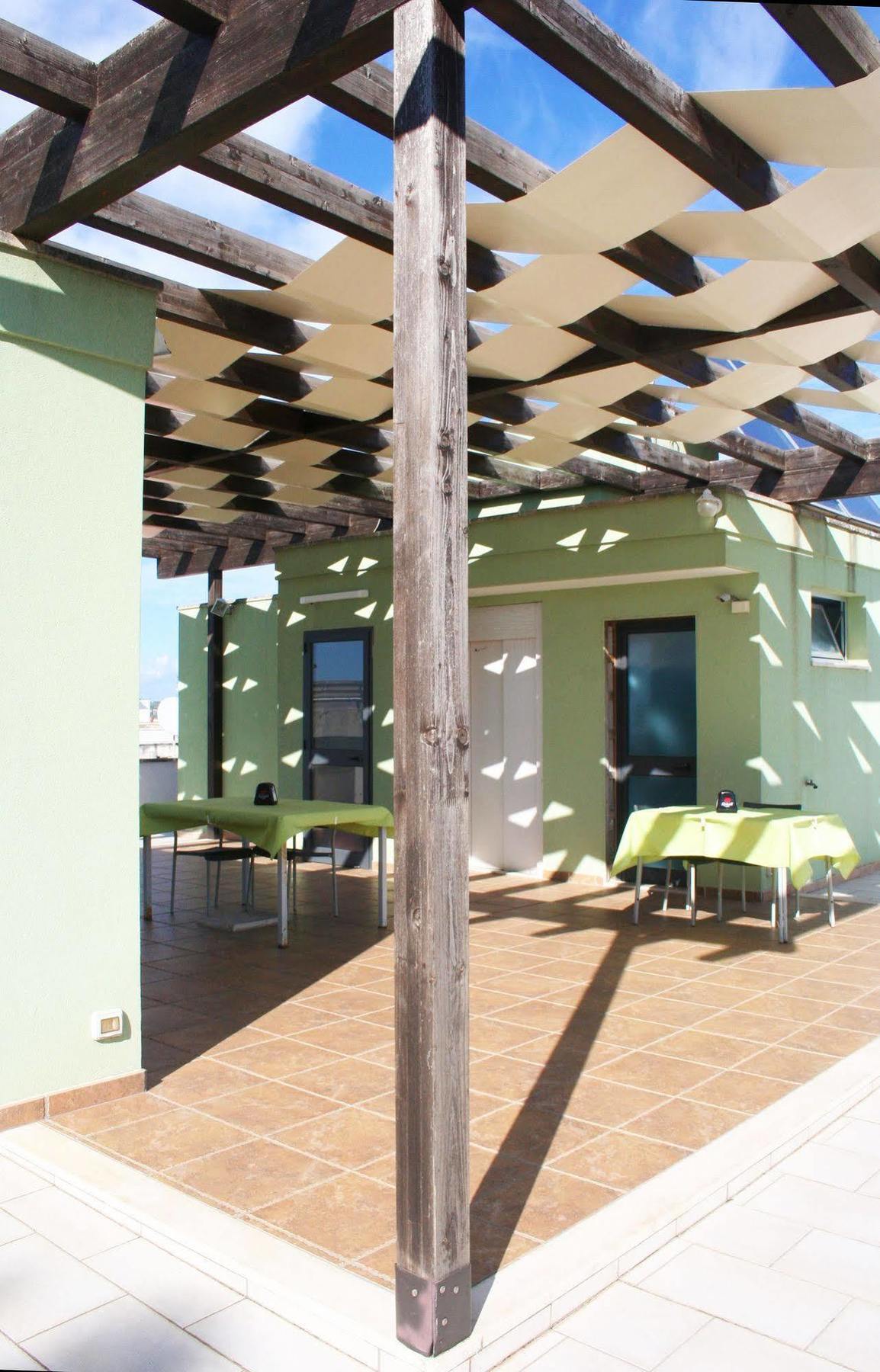 B&B Via Gallipoli Алецио Экстерьер фото